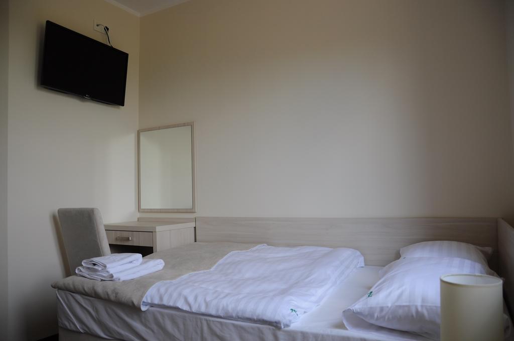 Golf Zajazd Zajaczkowo Słupsk Habitación foto